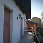 Bed & Breakfast Mezzaluna Feletto