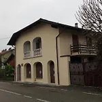 Mezzaluna Feletto