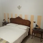 Mezzaluna *