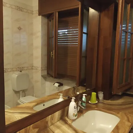 Mezzaluna Couette-café Feletto