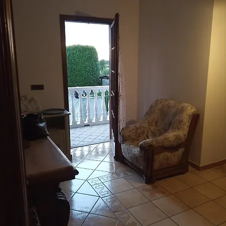 Mezzaluna Bed & Breakfast *