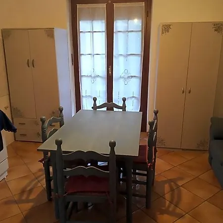 Mezzaluna Feletto