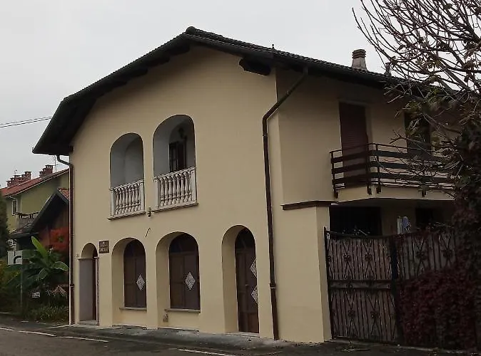 Mezzaluna Feletto